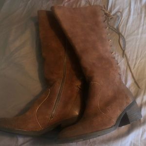NWOT! BORN AZURITE TALL BOOTS - SIZE 9
